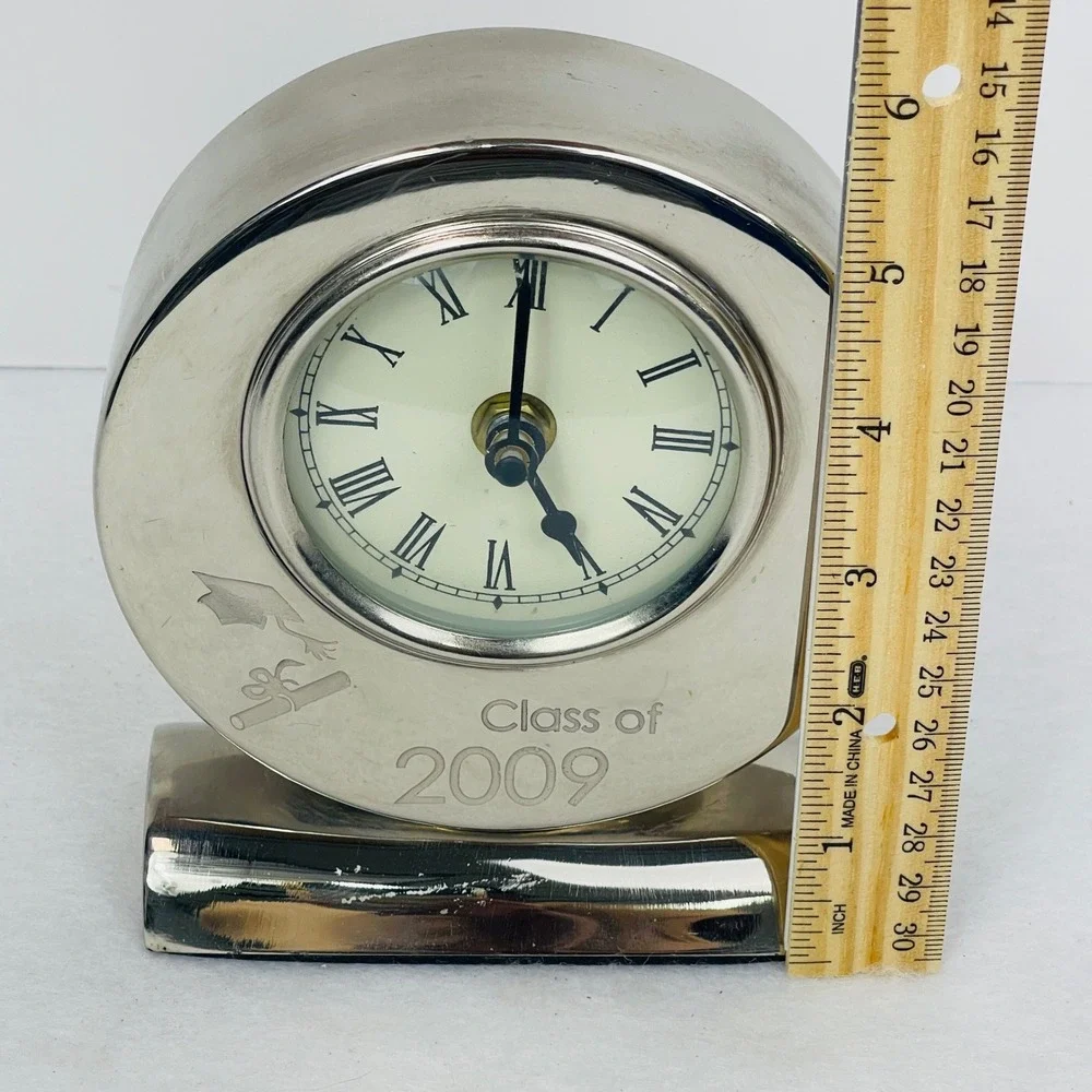 Unbranded Desk Clock Unisex Silver Class of 2009 Graduation Engraved